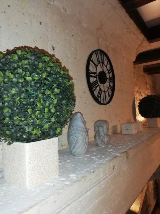 Maison Charentaise A La Campagne Becheresse Buitenkant foto